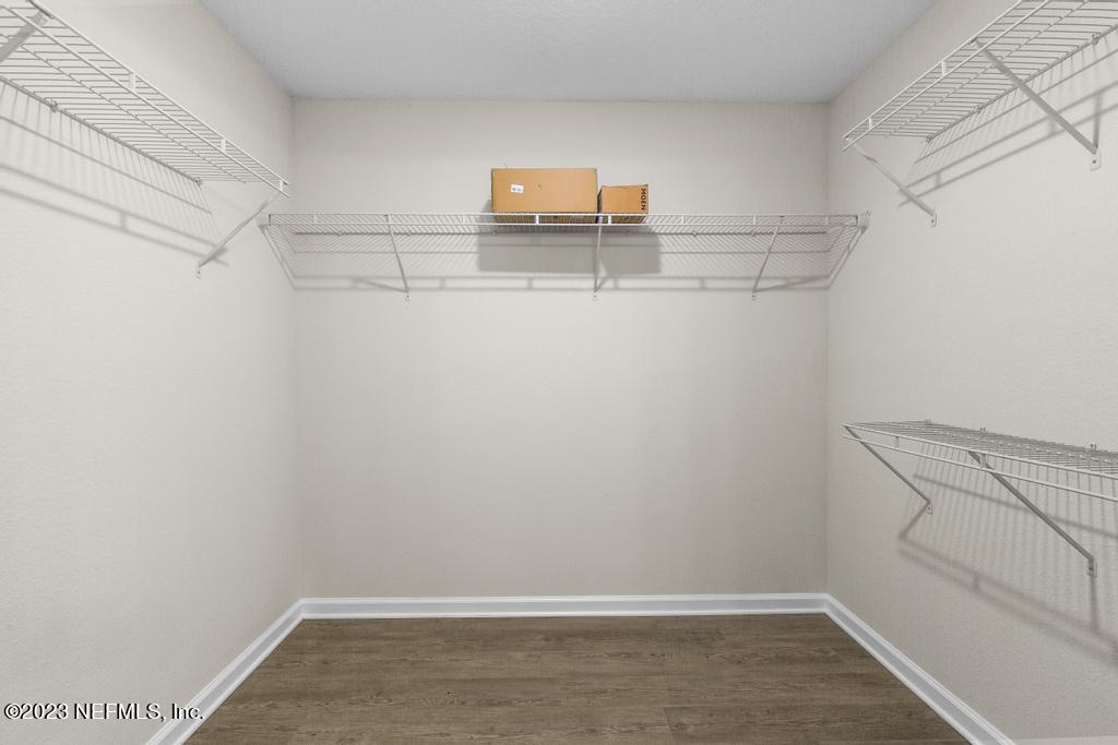 6418 Bob O Link Road Jacksonville, FL 32219 - Photo 26 of 27 Large Walk in closet