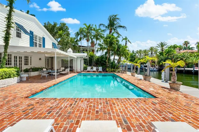 $4,995,000 | 525 Coral Way, Fort Lauderdale, FL 33301