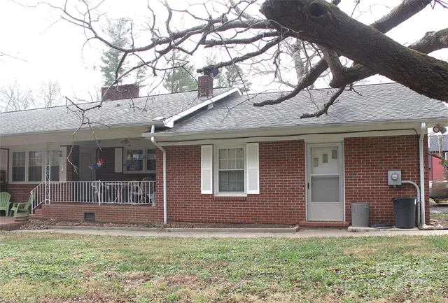 $350,000 | 105 Woodlawn Drive, Morganton, NC 28655