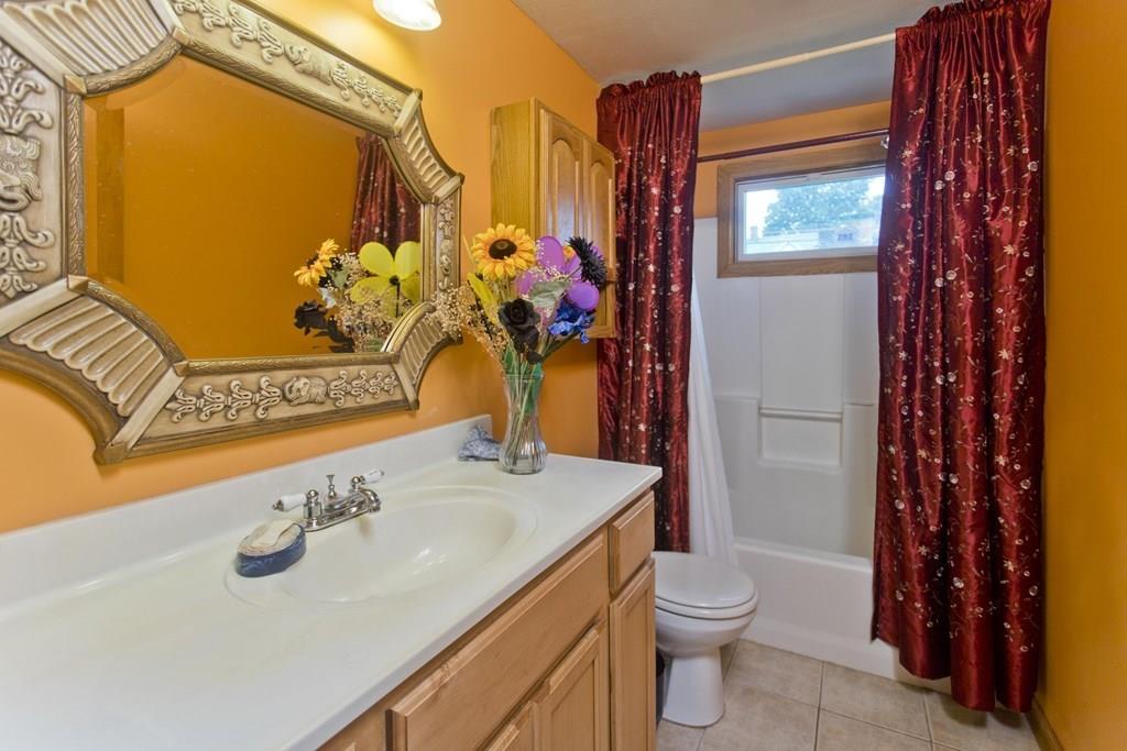 23 Brandon Avenue Springfield, MA 01119 - Photo 22 of 27