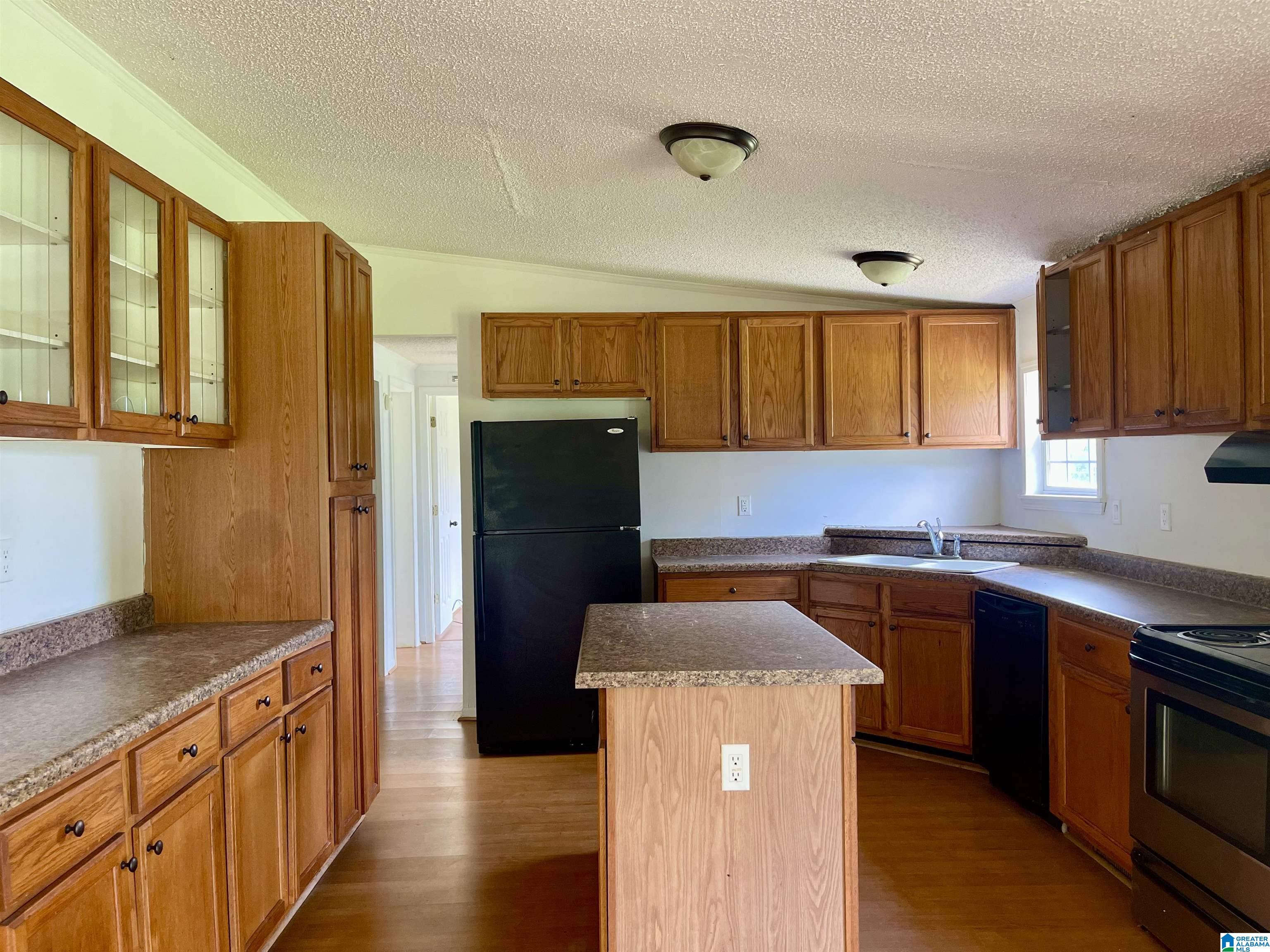 905 Jim Thomas Road Hayden, AL 35079 - Photo 17 of 33