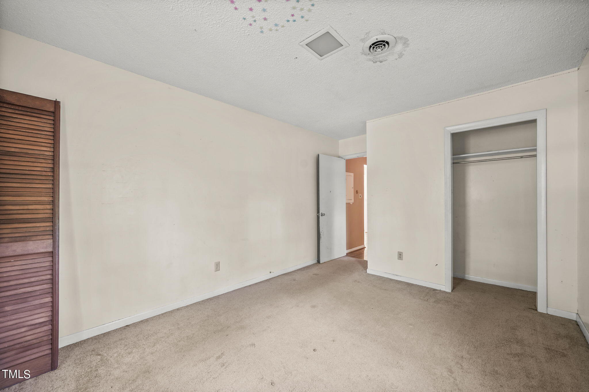 716 Terry Road Hillsborough, NC 27278 - Photo 18 of 33 31-web-or-mls-DSC00245