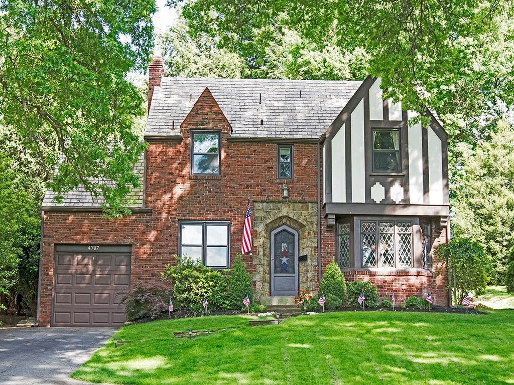 4707 Baldwin Manor Road Pittsburgh, PA 15227 - Photo 1 of 13 Gallery Image 1