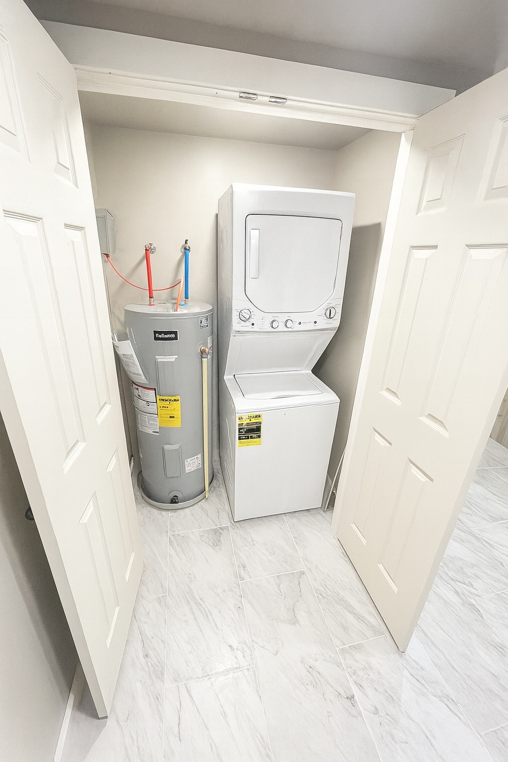 605 Montgomery Street Cowan, TN 37318 - Photo 7 of 7 a view of washer and dryer