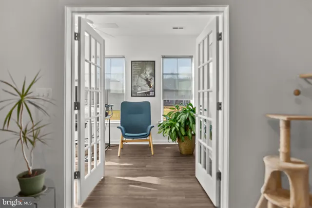 $375,000 | 102 Camden Circle, La Plata, MD 20646