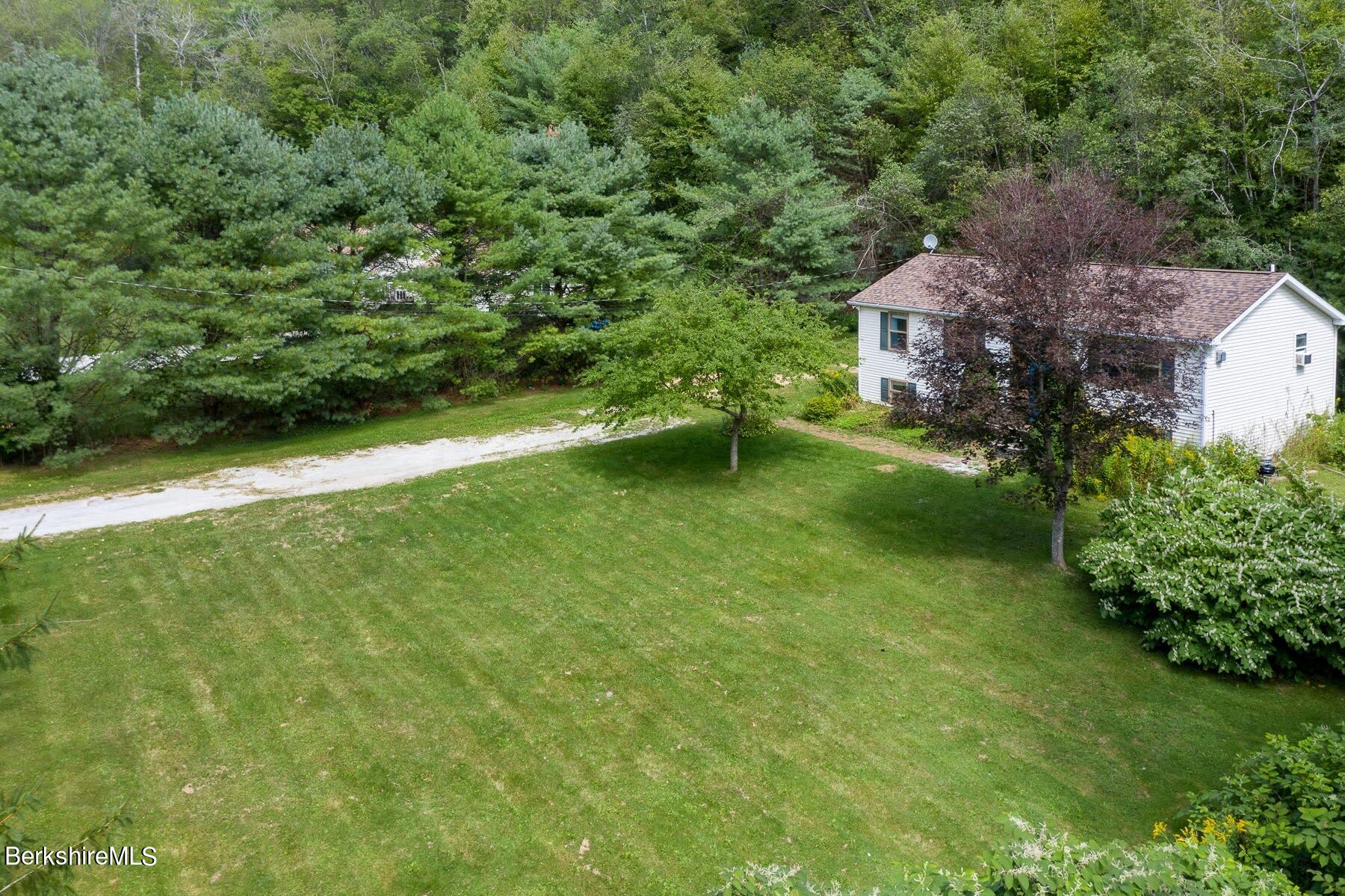 1720 Home Road Sheffield, MA 01230 - Photo 25 of 26 24 driveway