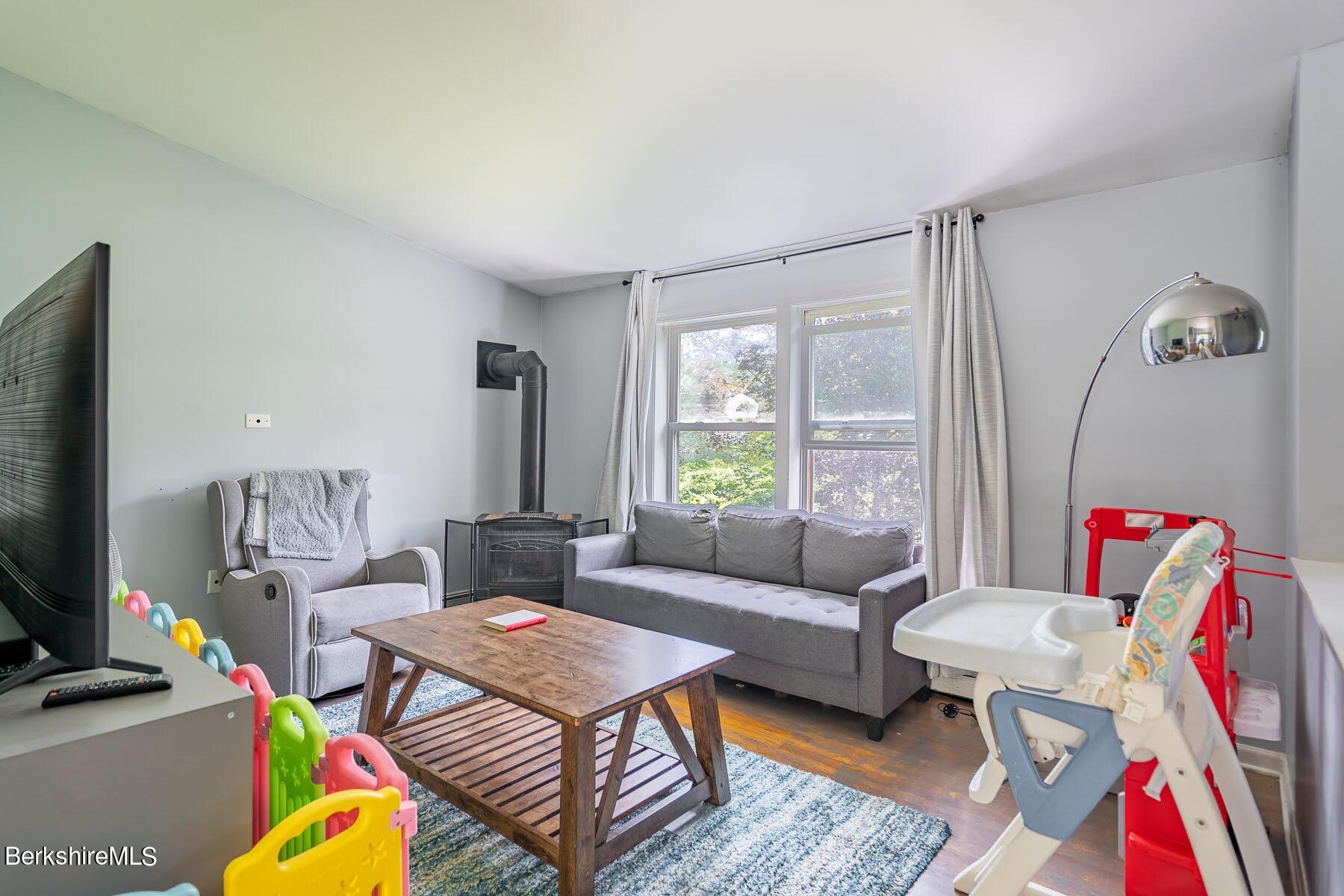 1720 Home Road Sheffield, MA 01230 - Photo 5 of 26 4 living room 2