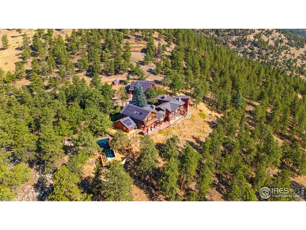 a black and white photo of a house