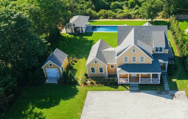 $7,950,000 | 57 Somerset Road, Nantucket, MA 02554
