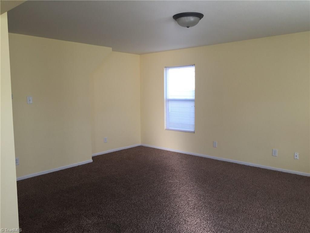 749 Runningbrook Lane Rural Hall, NC 27045 - Photo 3 of 21 Family Room