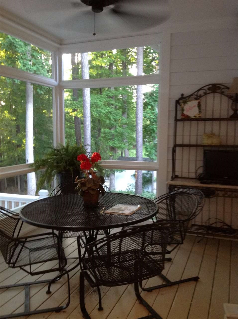 5416 Den Heider Way Raleigh, NC 27606 - Photo 20 of 29 Photo 20
