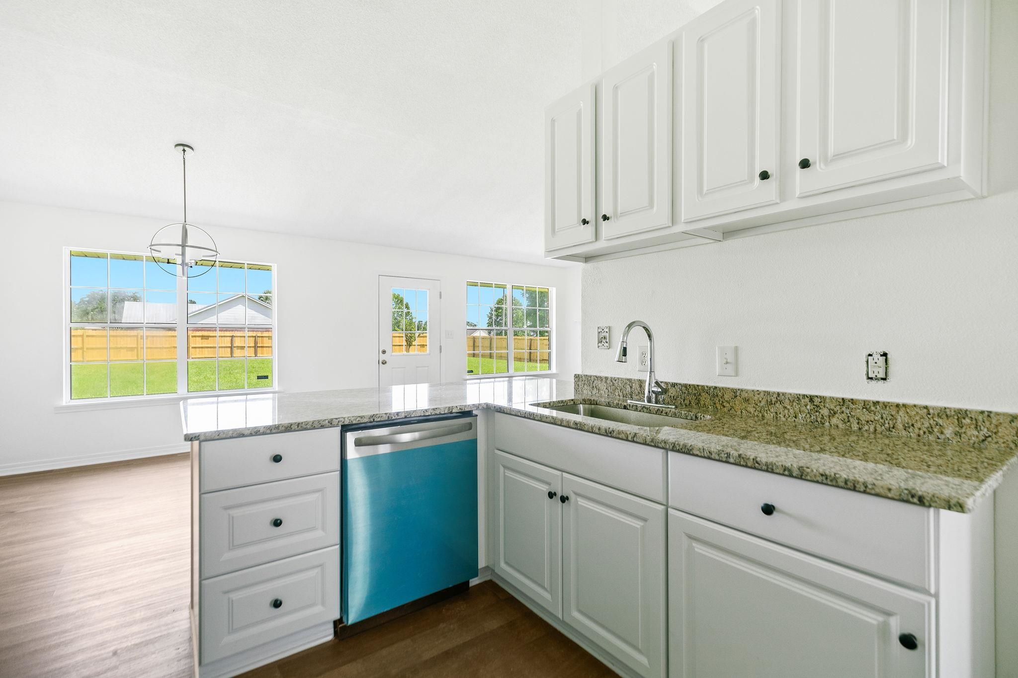 23676 Sparrows Point Daphne, AL 36526 - Photo 23 of 56 Kitchen