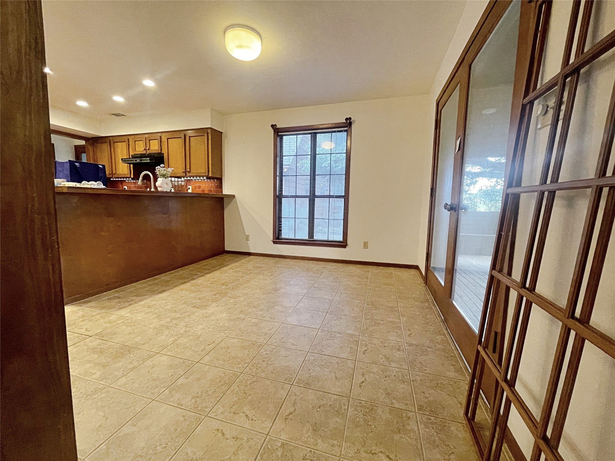 1000 Allison Street Brenham, TX 77833 - Photo 13 of 34 dining