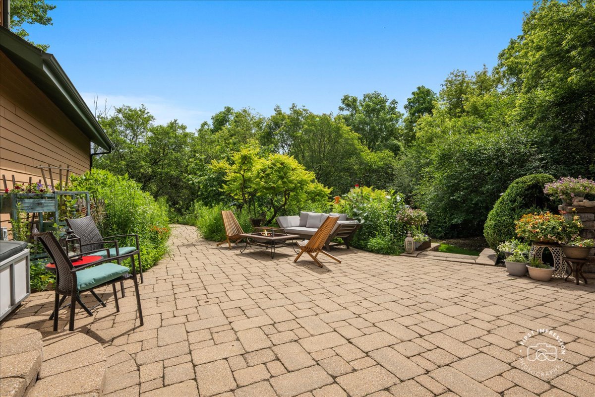 43W211 Tall Pines Road Elgin, IL 60124 - Photo 36 of 47 Gallery Image 36