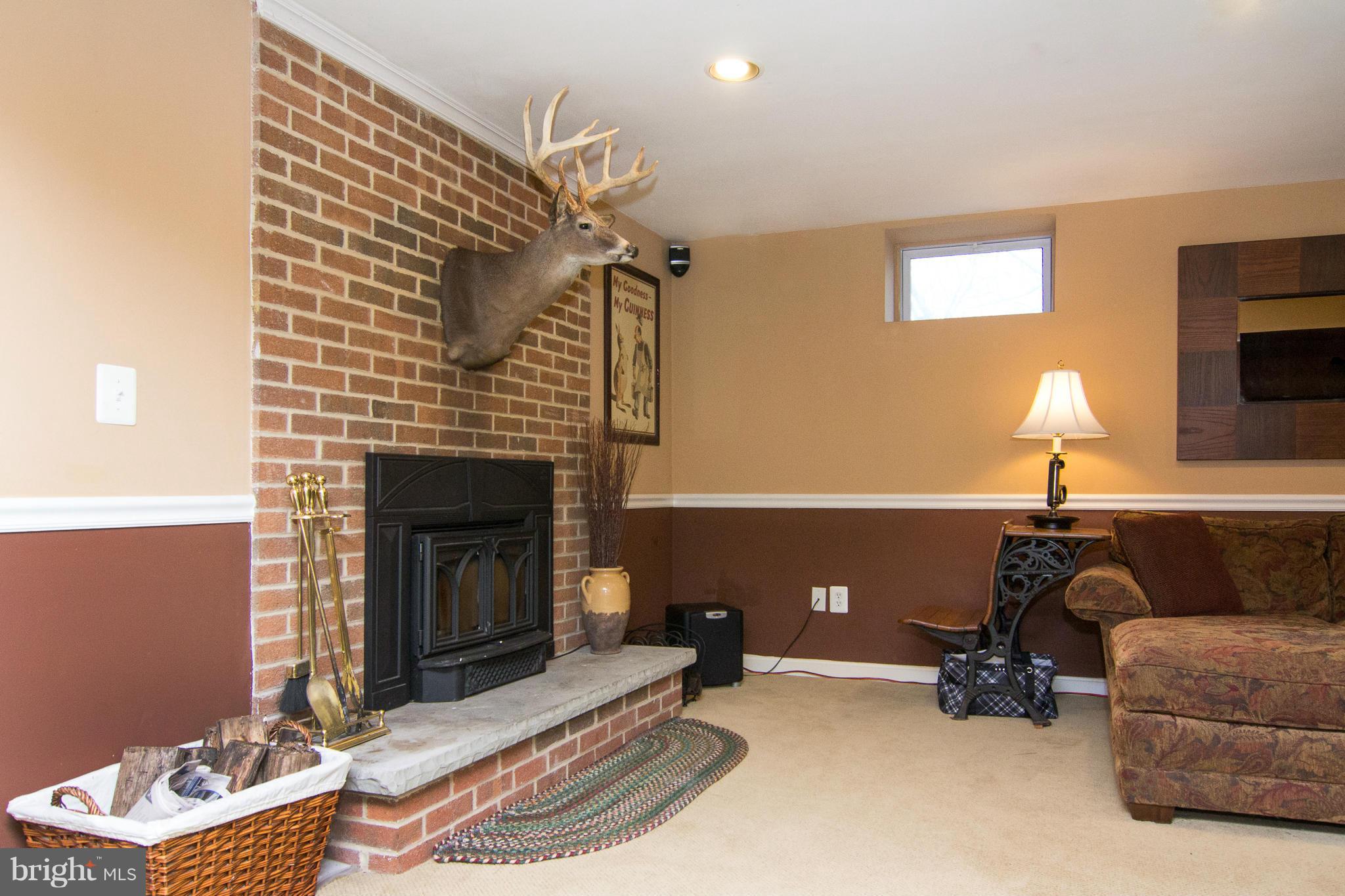 7231 Gaither Road Sykesville, MD 21784 - Photo 24 of 30 Family Room
