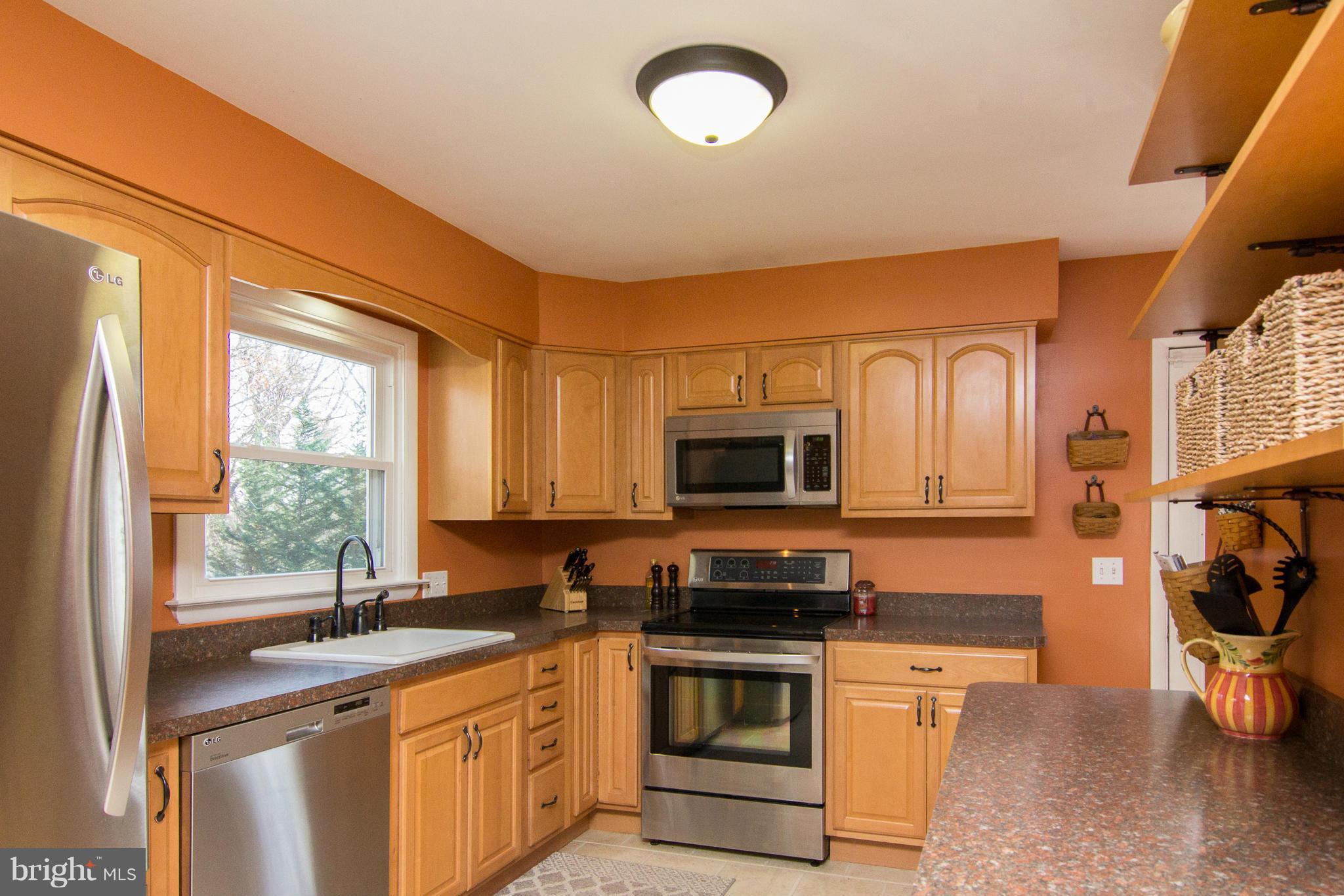 7231 Gaither Road Sykesville, MD 21784 - Photo 9 of 30 Kitchen