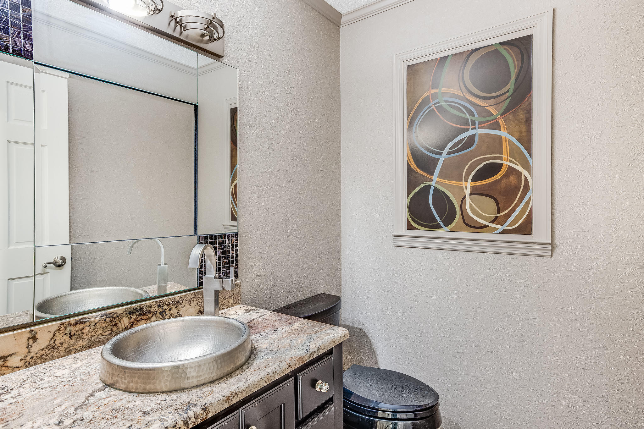124 Claymore Lane Oak Ridge, TN 37830 - Photo 8 of 40 Main Level Half Bath