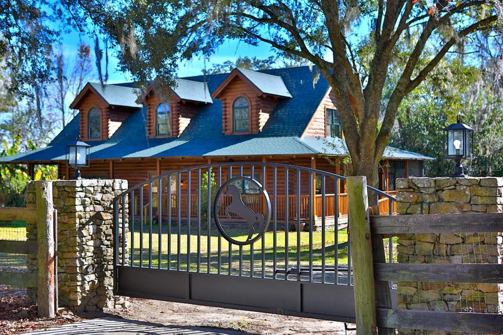 1838 Southwest 97th Place Ocala, FL 34476 - Photo 4 of 23 Gallery Image 4