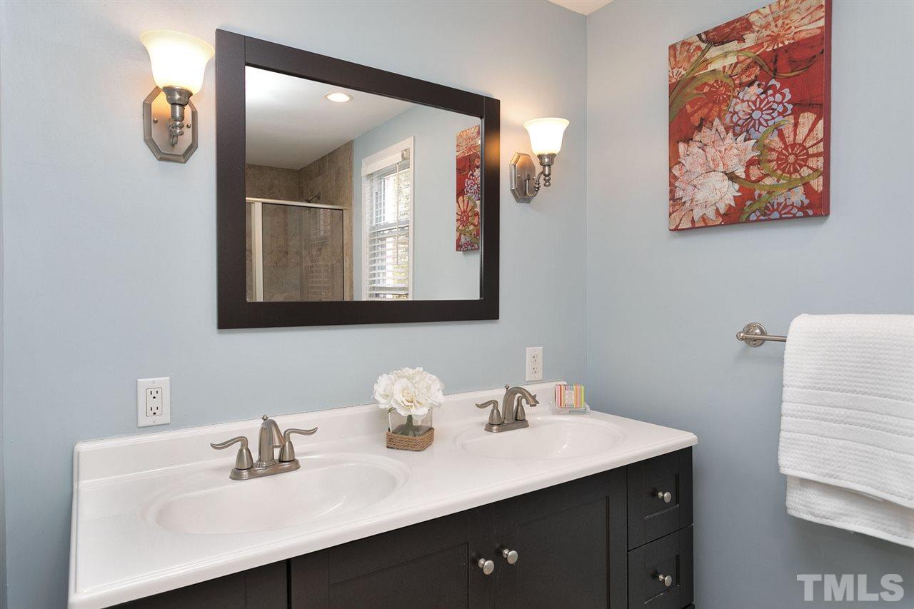 3621 Corbin Street Raleigh, NC 27612 - Photo 12 of 23 Gallery Image 12