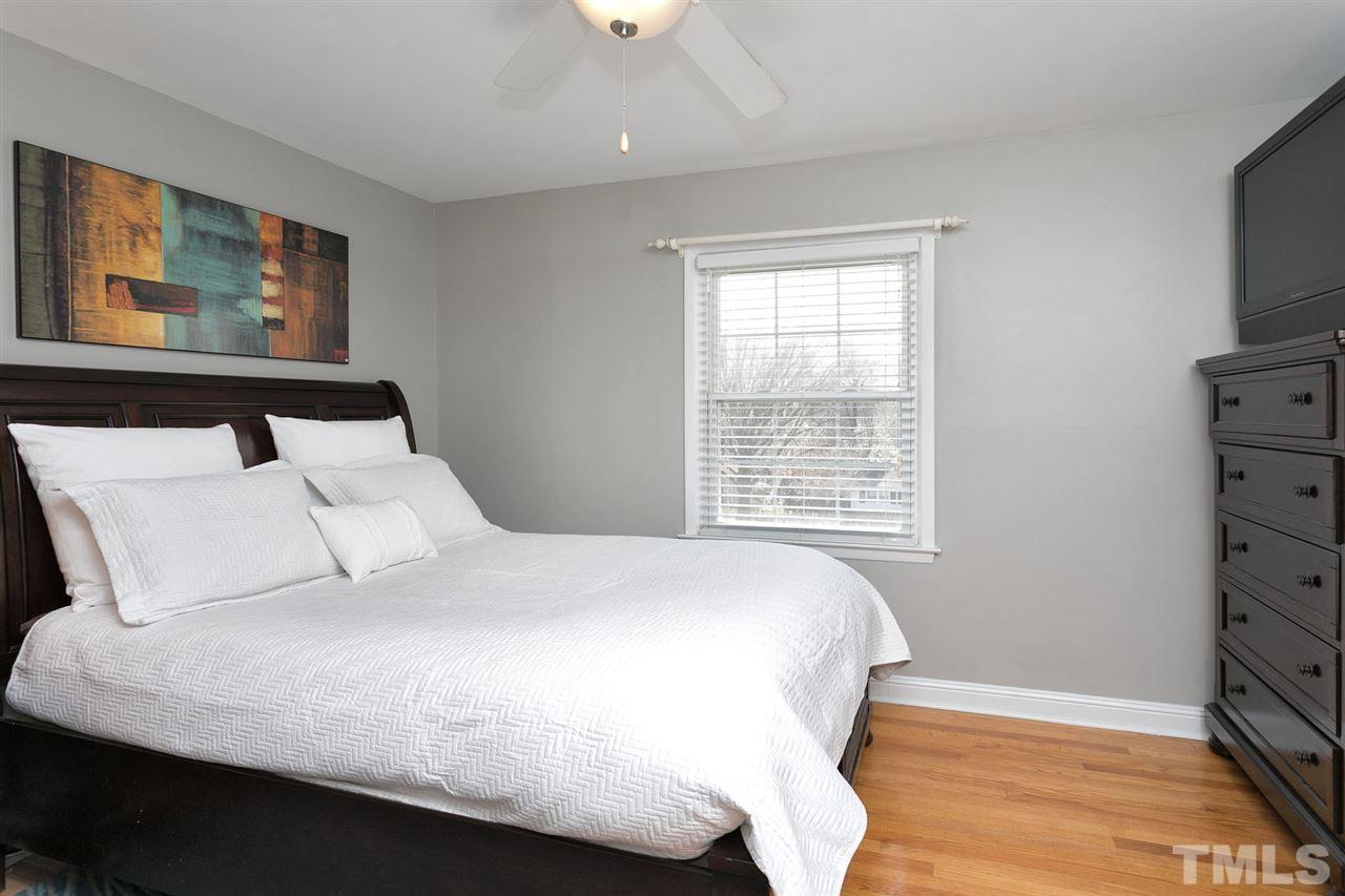 3621 Corbin Street Raleigh, NC 27612 - Photo 16 of 23 Gallery Image 16