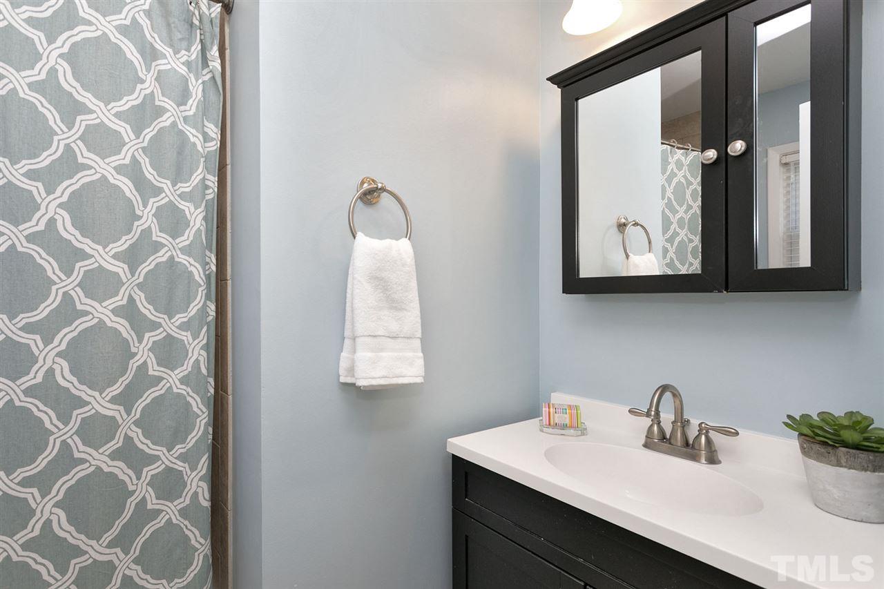 3621 Corbin Street Raleigh, NC 27612 - Photo 17 of 23 Gallery Image 17