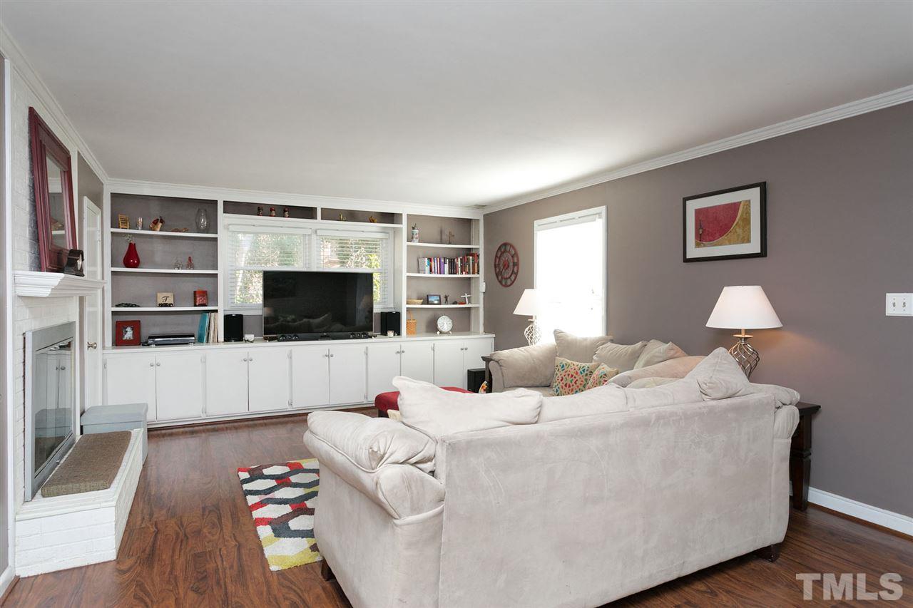 3621 Corbin Street Raleigh, NC 27612 - Photo 4 of 23 Gallery Image 4