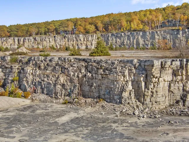 $319,000 | Bluff Court, Unit 2, Sturgeon Bay, WI 54235