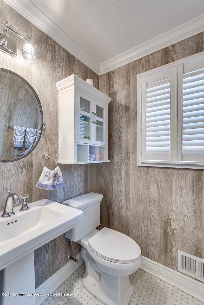 7 Lakeside Avenue Rumson, NJ 07760 - Photo 13 of 22 Powder Room with Birch Paneling