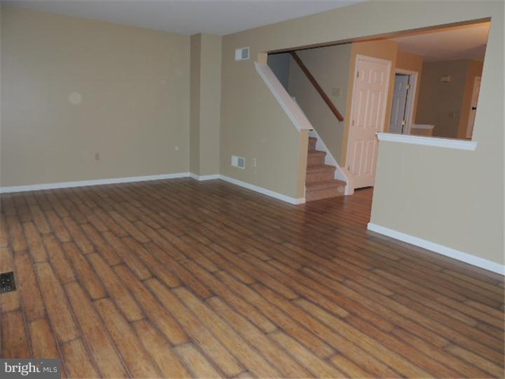 12-4 Cranberry Ridge Reading, PA 19606 - Photo 7 of 16 Living Room