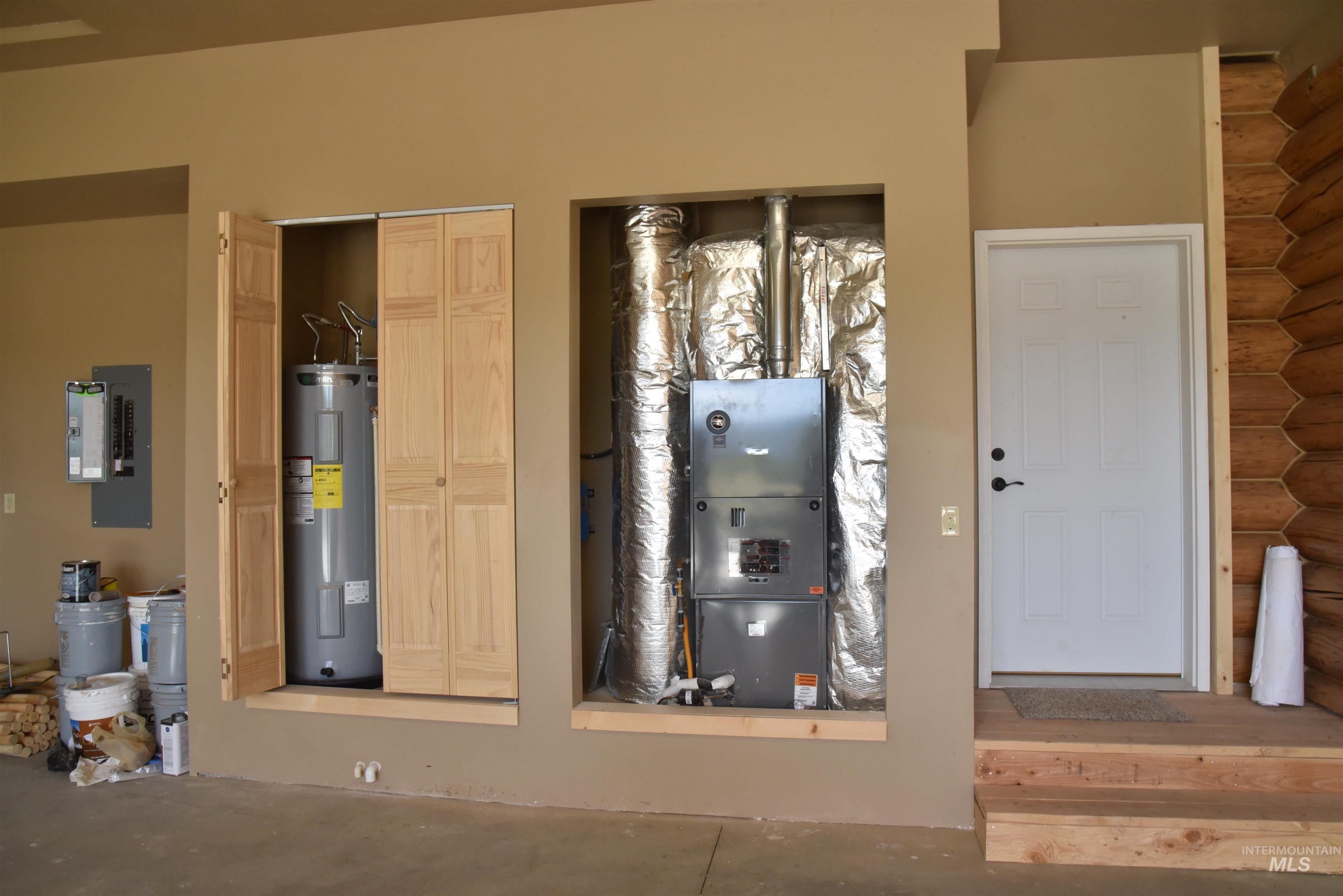 293 Vine Maple Desmet, ID 83824 - Photo 23 of 23 mechanical in garage