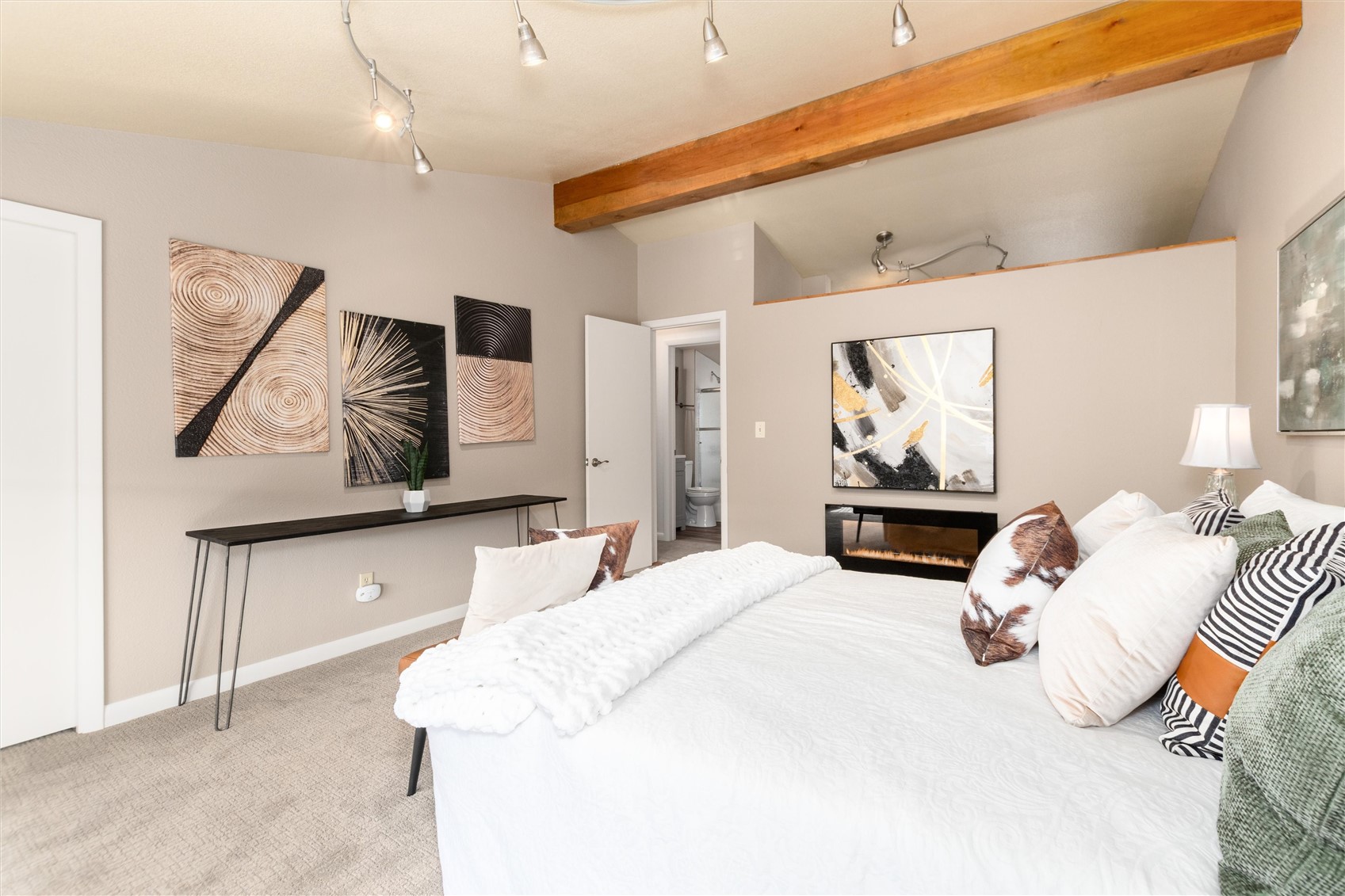 163 High Tor Road, Unit 7 Breckenridge, CO 80424 - Photo 16 of 42 a bedroom with bed and window