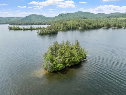$2,499,000 | 28 Potato Island, Holderness, NH 03245