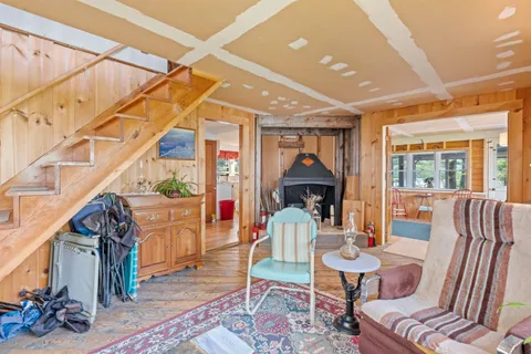 $2,499,000 | 28 Potato Island, Holderness, NH 03245