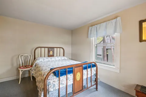 $2,499,000 | 28 Potato Island, Holderness, NH 03245