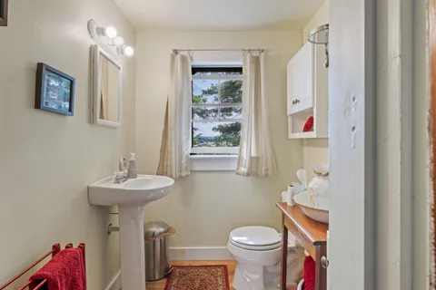 $2,499,000 | 28 Potato Island, Holderness, NH 03245