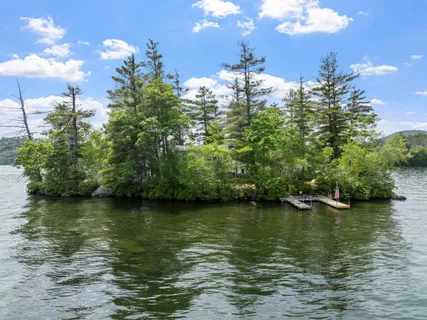 $2,499,000 | 28 Potato Island, Holderness, NH 03245