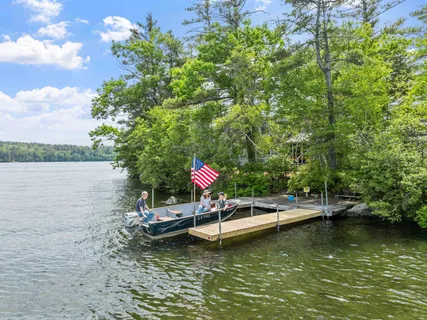 $2,499,000 | 28 Potato Island, Holderness, NH 03245