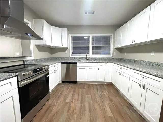 $1,950 | 1569 Groover Road, Hinesville, GA 31313