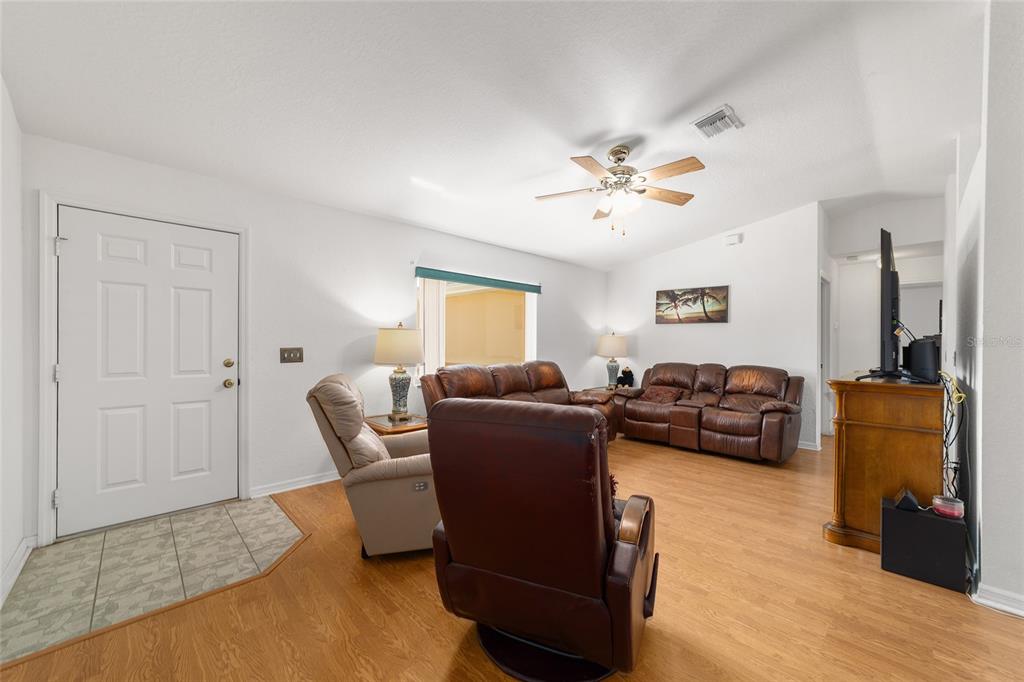 9862 Southwest 59th Circle Ocala, FL 34476 - Photo 14 of 57