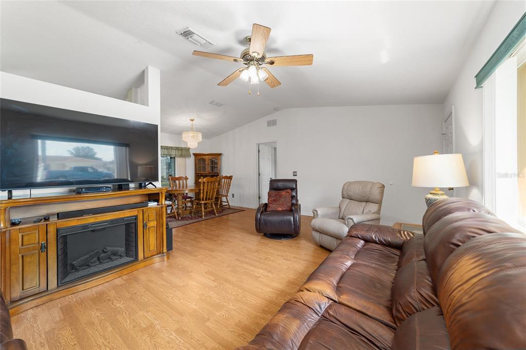 9862 Southwest 59th Circle Ocala, FL 34476 - Photo 20 of 57