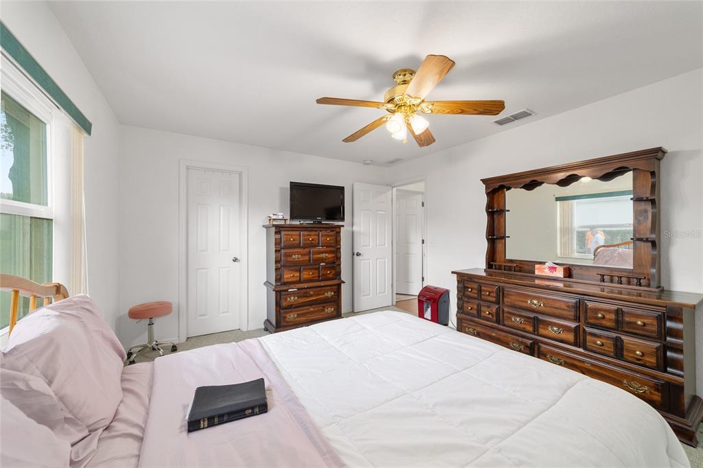 9862 Southwest 59th Circle Ocala, FL 34476 - Photo 37 of 57