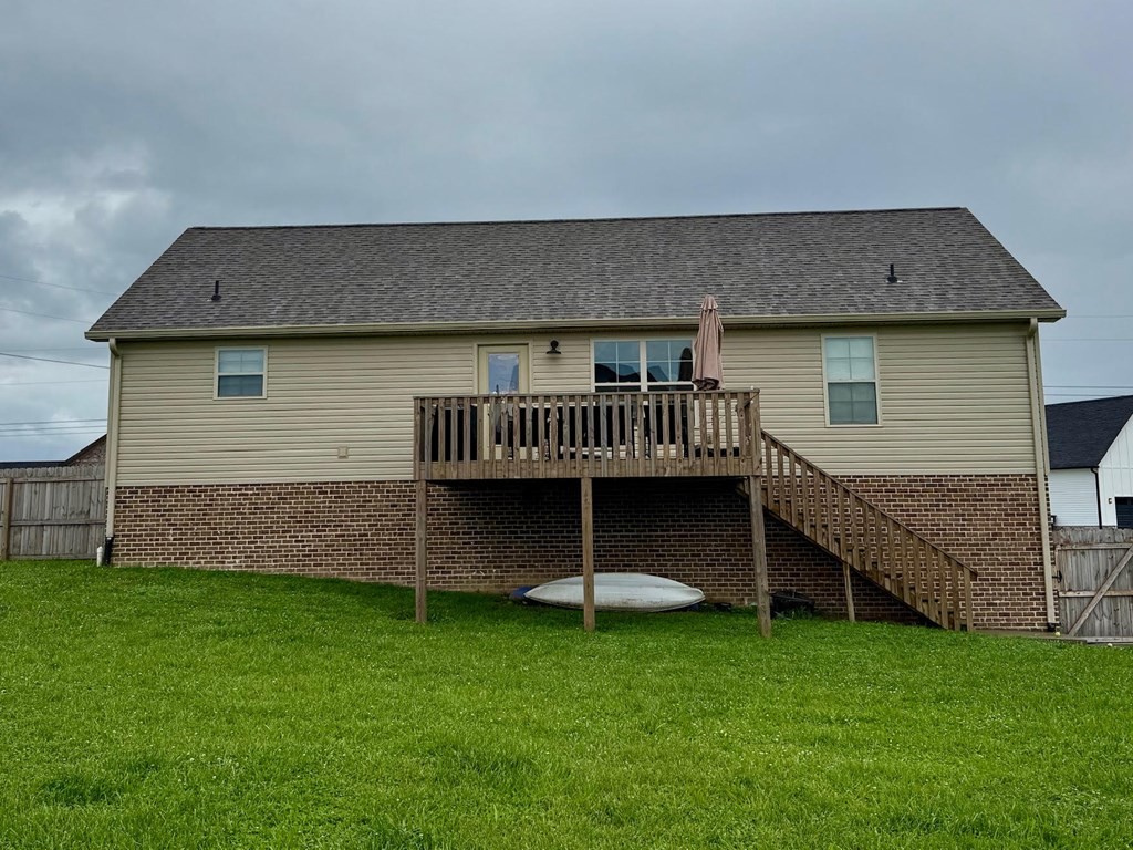 2617 Spring Arbor Court Cookeville, TN 38501 - Photo 3 of 32 a front view of a house with a garden