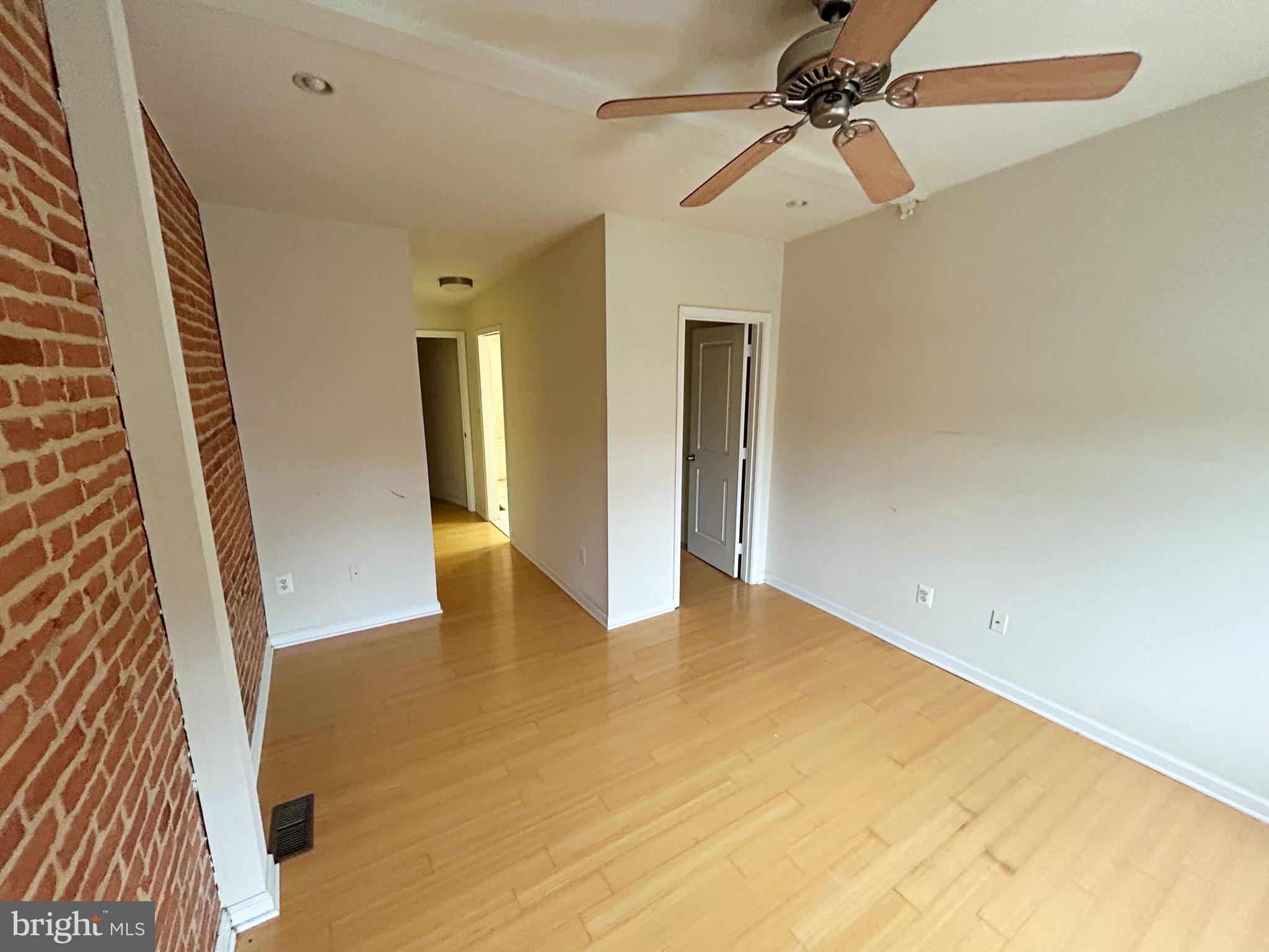 118 West Randall Street Baltimore, MD 21230 - Photo 18 of 22 a view of an empty room with a bathroom