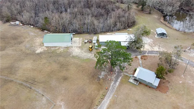 a view of a outdoor space