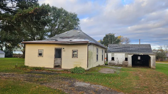 $15,000 | 416 Garfield Street, Beardsley, MN 56211