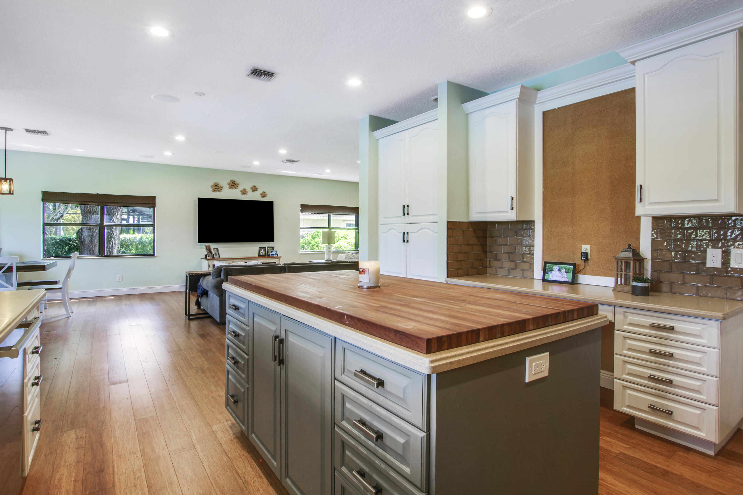 6369 Longleaf Pine Drive Jupiter, FL 33458 - Photo 13 of 53 House2-37