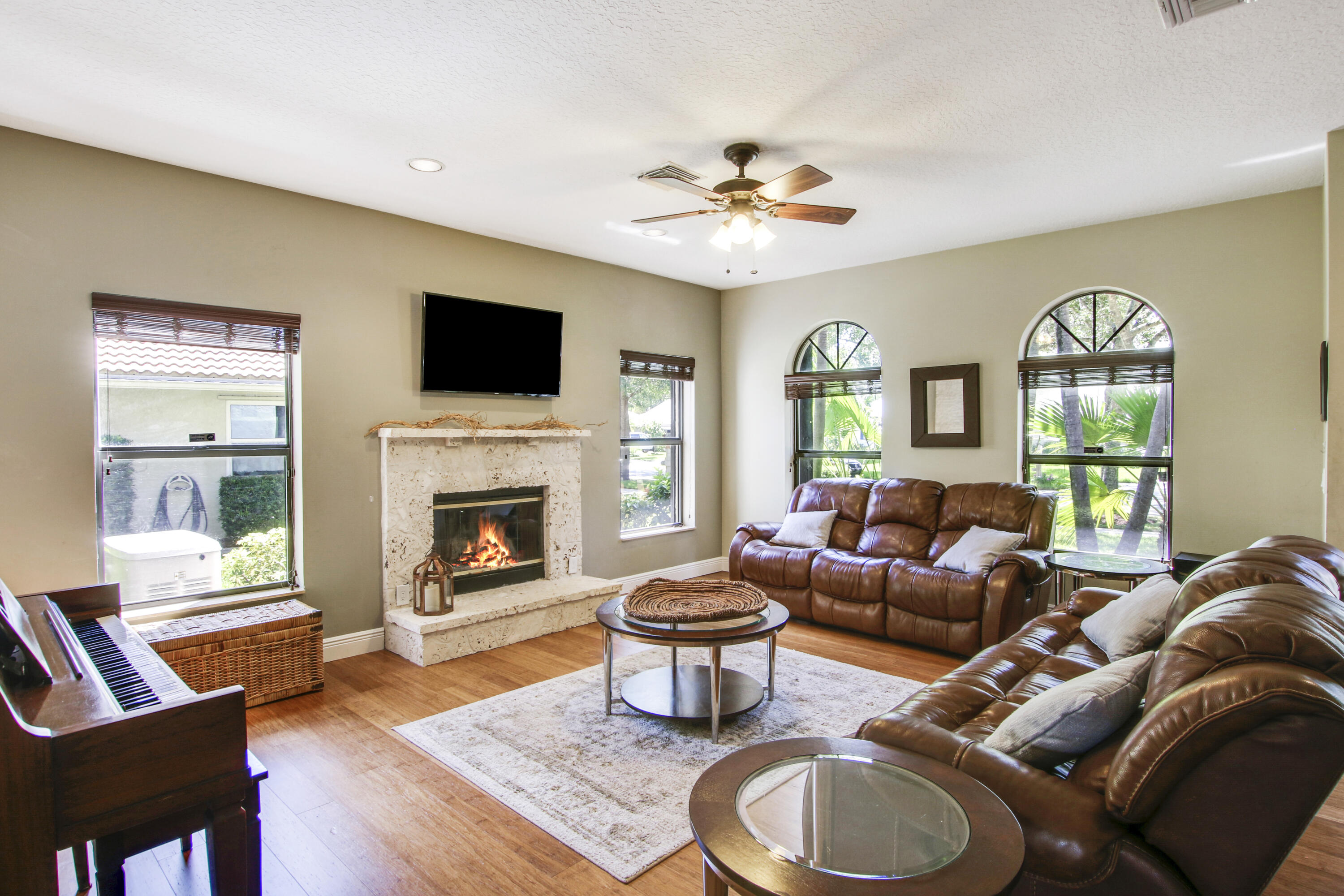 6369 Longleaf Pine Drive Jupiter, FL 33458 - Photo 6 of 53 House2-20