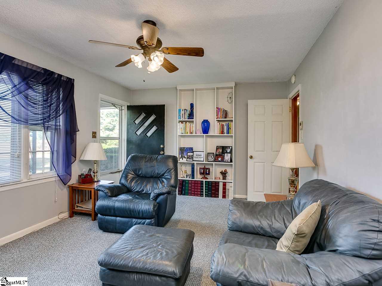 233 Floyd Road Spartanburg, SC 29303 - Photo 7 of 25