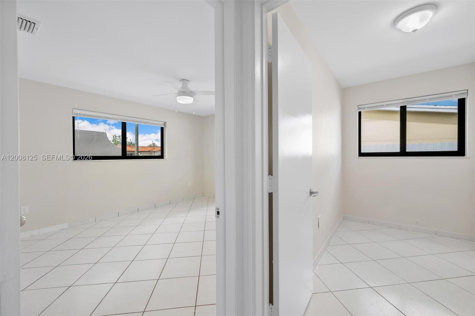 10320 Southwest 38th Terrace Miami, FL 33165 - Photo 11 of 20