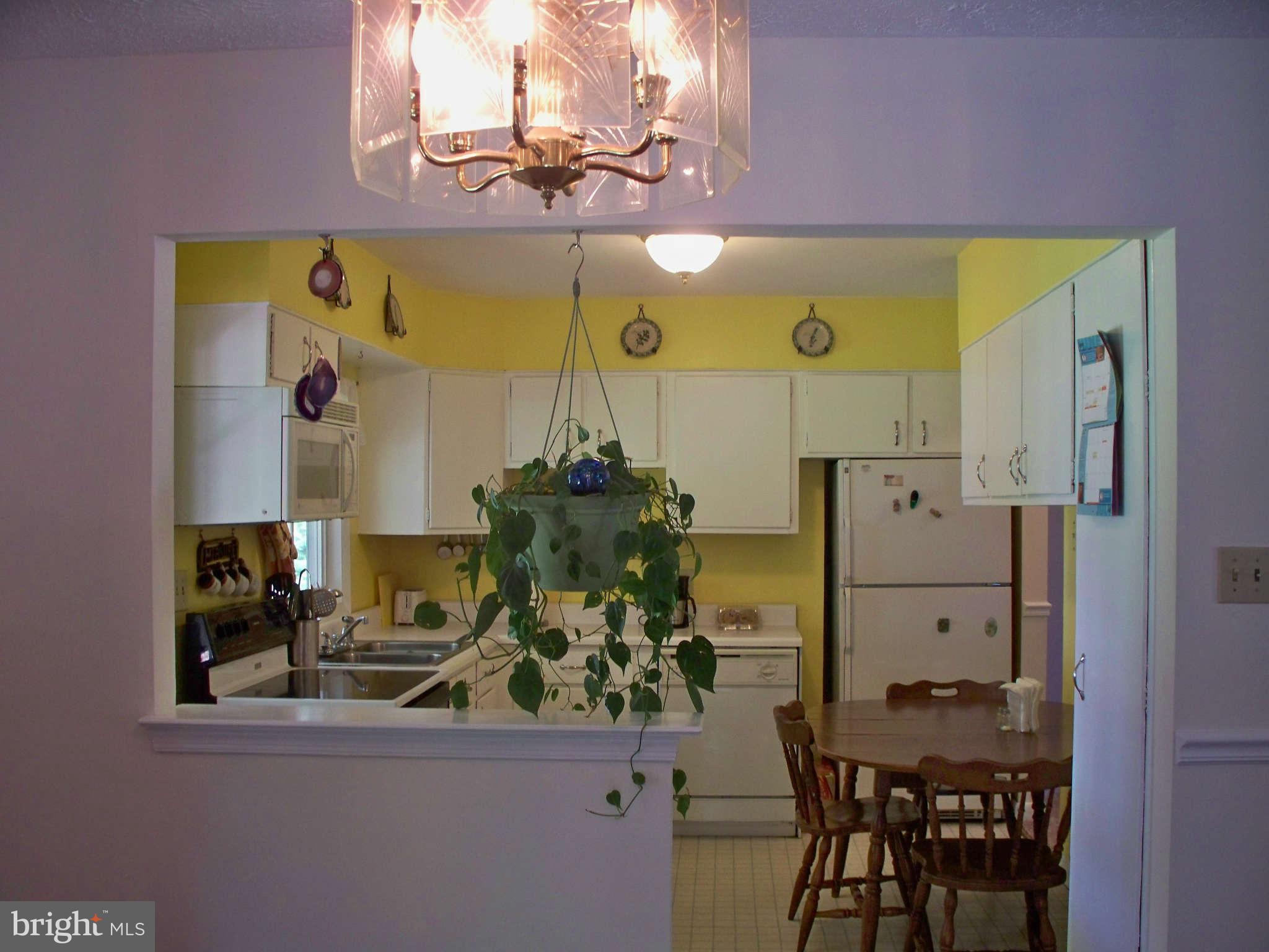 264 Pertch Road Severna Park, MD 21146 - Photo 6 of 28 Kitchen
